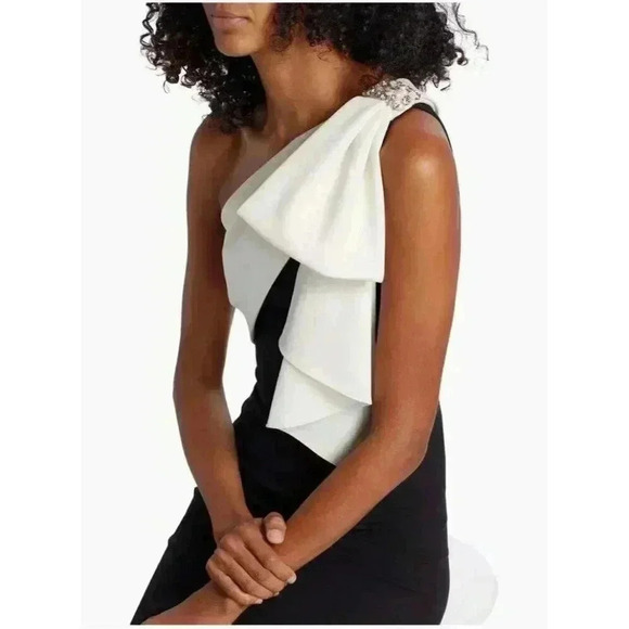 NWT Sachin & Babi One-Shoulder Shane stretch crepe asymmetric dress gown 4/6 - Picture 5 of 13